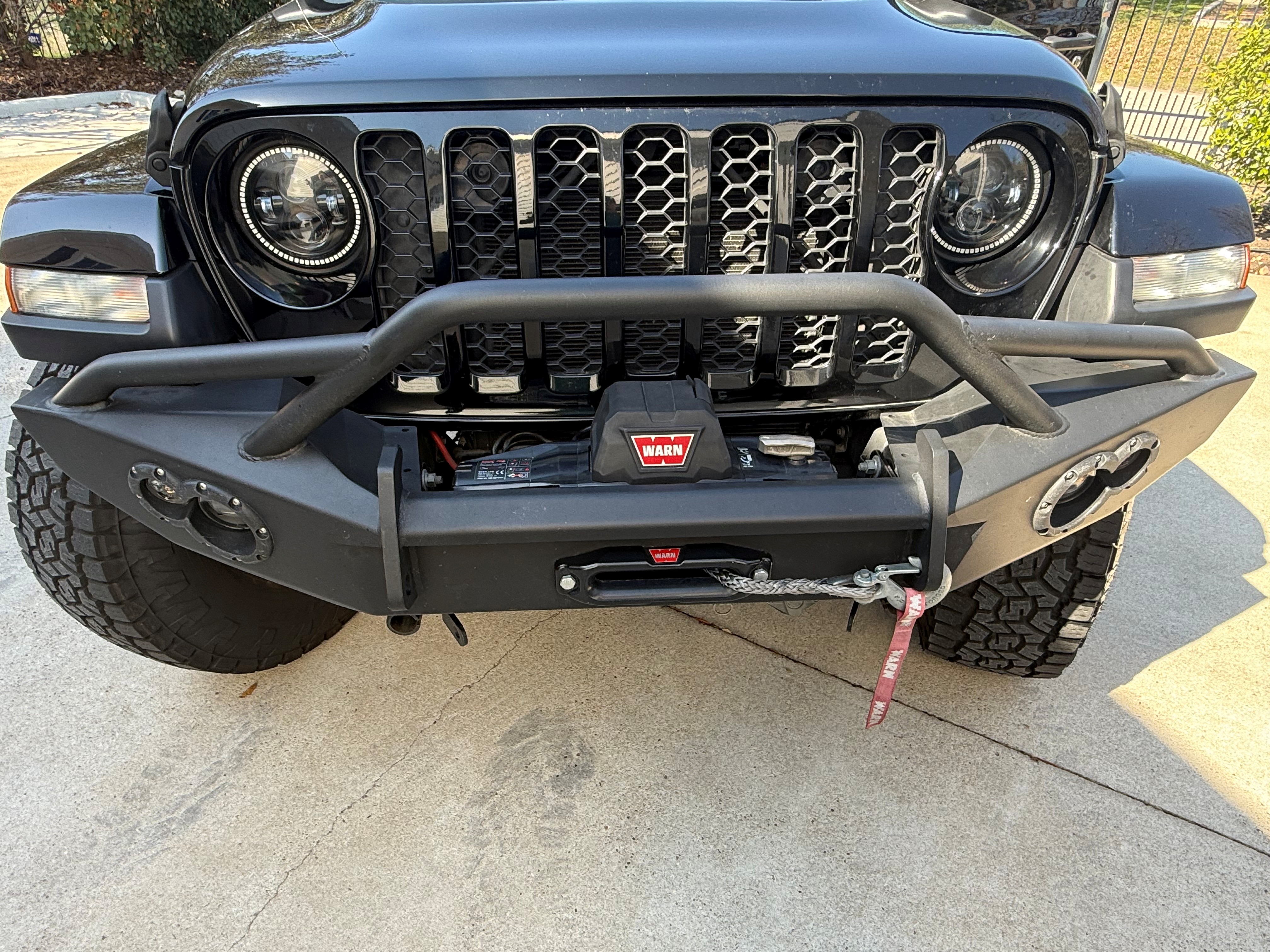 Used 2020 Jeep Gladiator Sport w/ Quick Order Package 24S AWD/4WD image 17