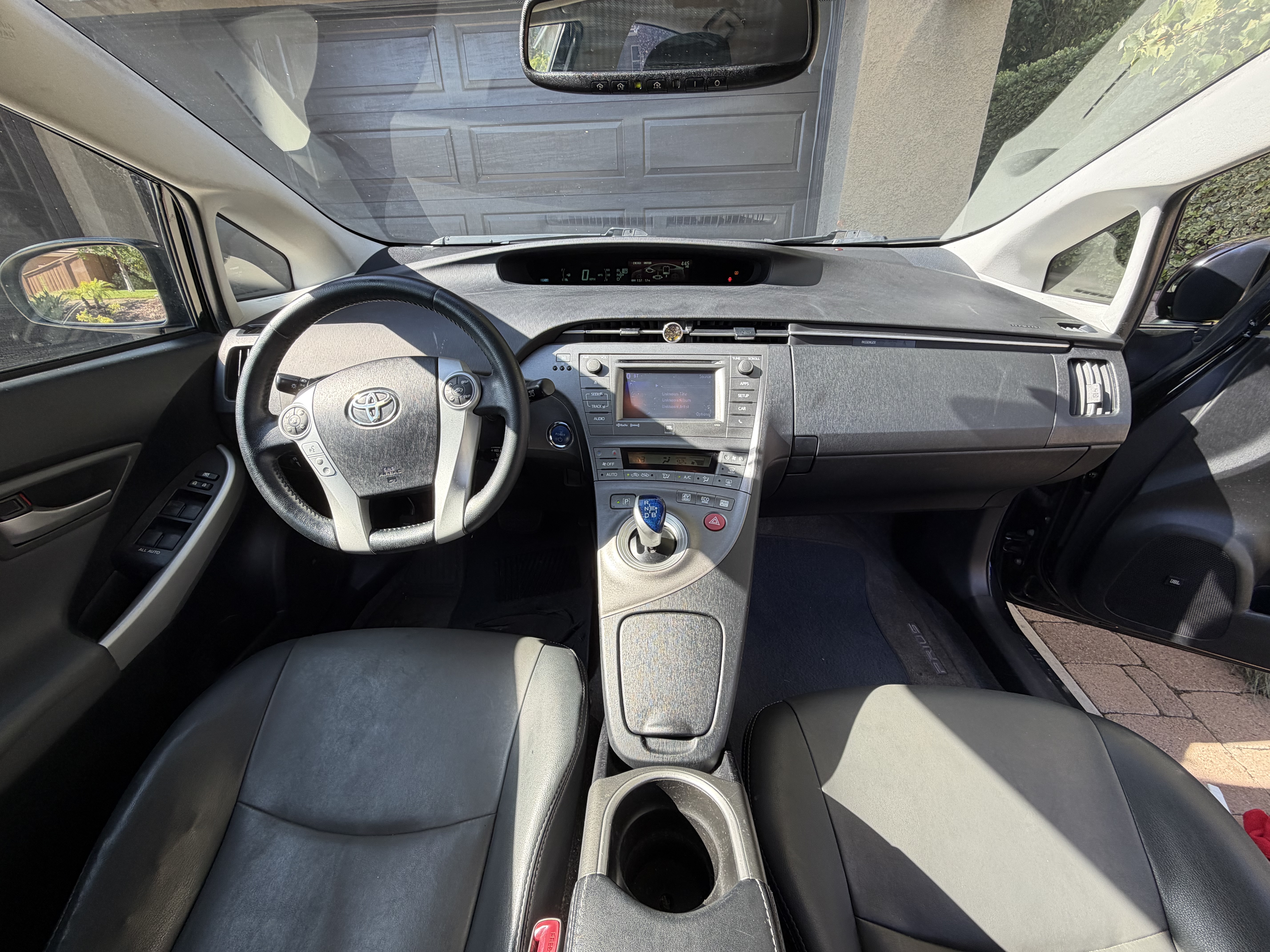 Used 2013 Toyota Prius Five FWD image 19