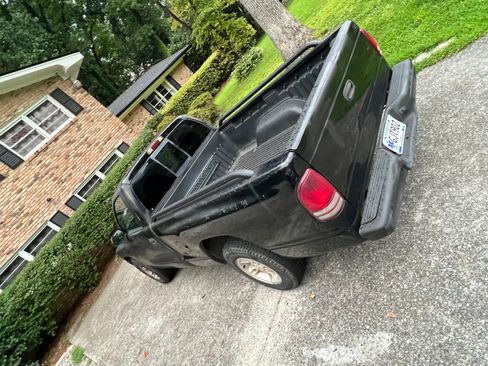 Used 1997 Dodge Dakota 2WD Regular Cab image 6