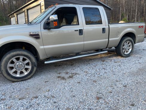 Used 2008 Ford F250 XLT image 1
