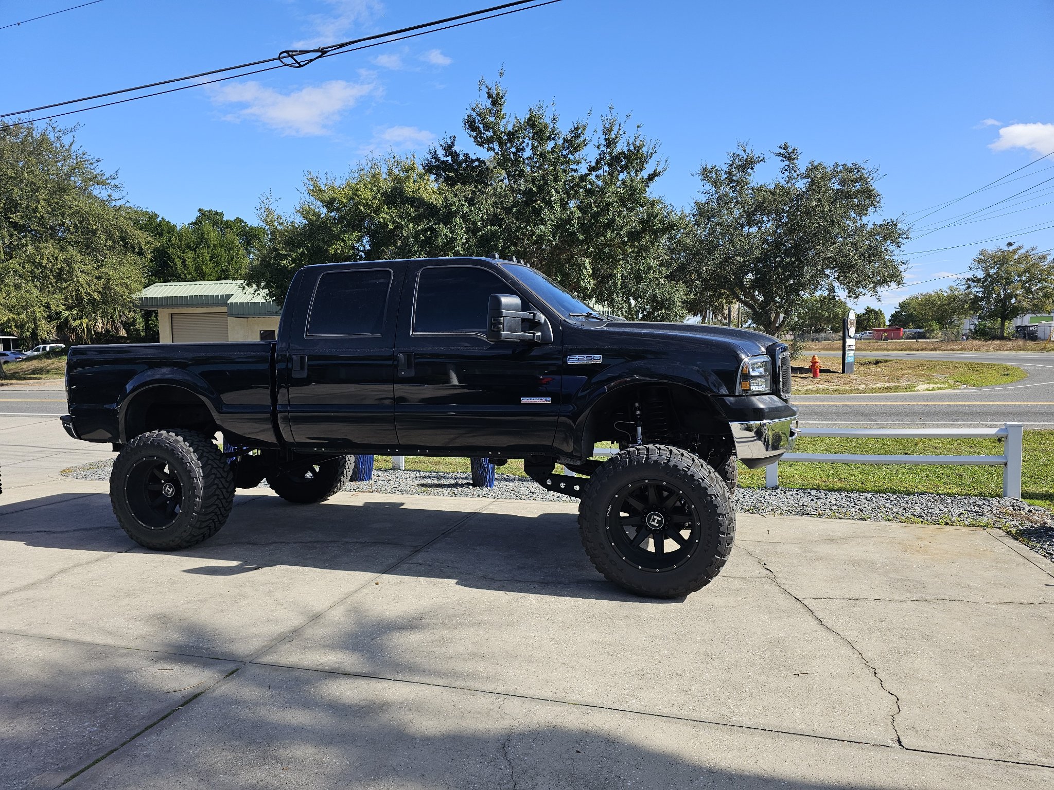 Used 2007 Ford F250 XLT AWD/4WD image 8