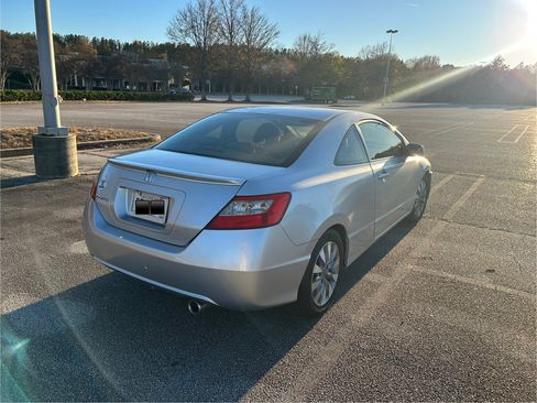 Used 2010 Honda Civic EX-L image 4