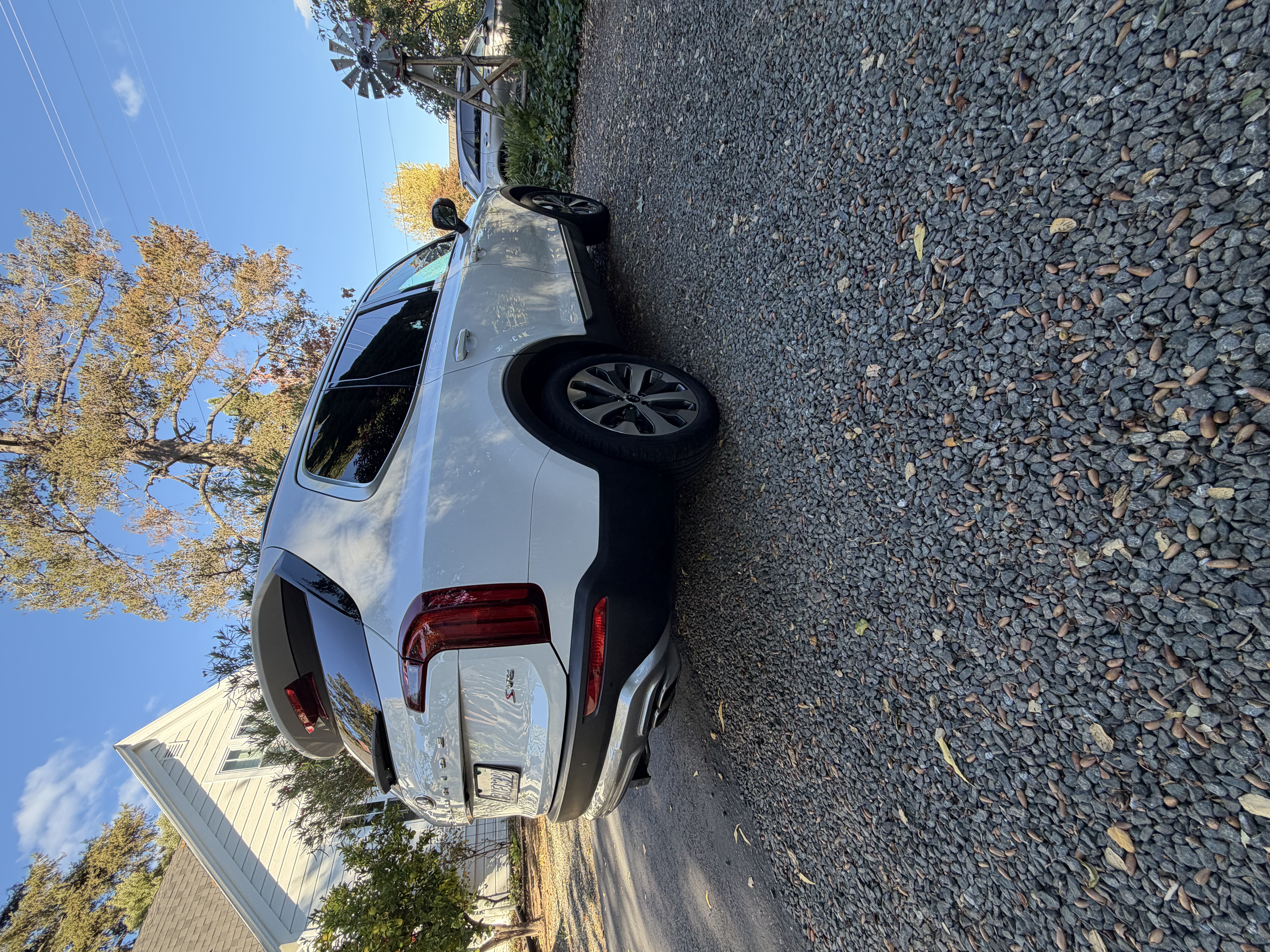 Used 2020 Kia Telluride S w/ S 8 Passenger Seating Package FWD image 5