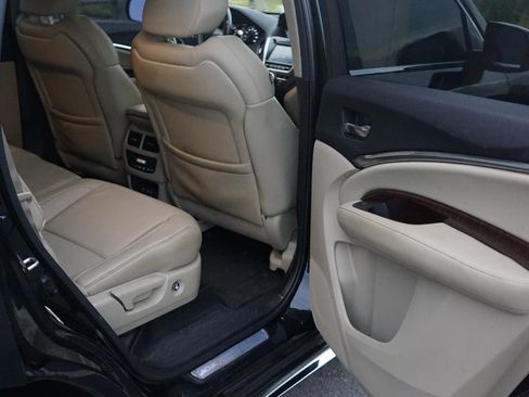 Used 2017 Acura MDX SH-AWD image 9