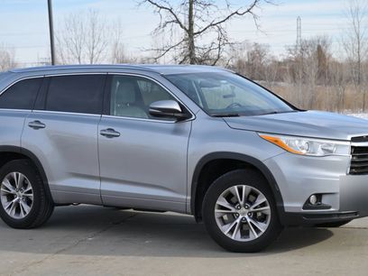 Used 2014 Toyota Highlander XLE