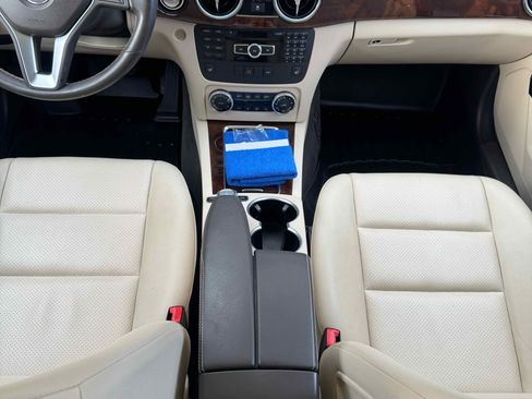 Used 2015 Mercedes-Benz GLK 350 GLK 350 4MATIC Sport Utility 4 image 9