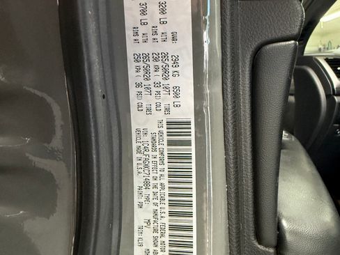 Used 2019 Jeep Grand Cherokee Altitude AWD/4WD image 12