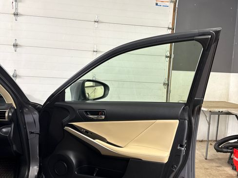 Used 2015 Lexus IS 250 AWD w/ Premium Package image 18