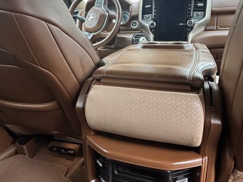 Used 2020 RAM 1500 Laramie image 9