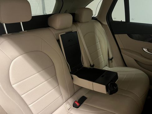 Used 2019 Mercedes-Benz GLC 300 image 10