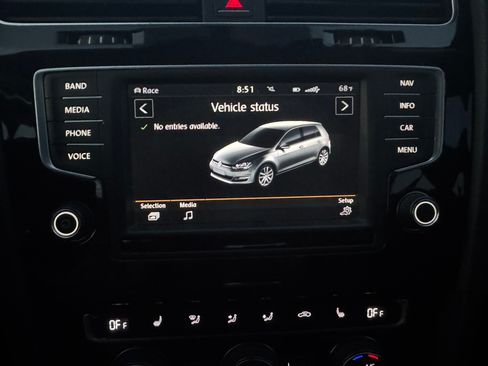 Used 2016 Volkswagen Golf R 4-Door AWD/4WD image 8