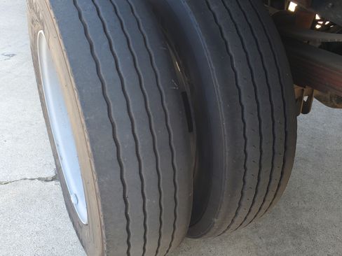 Used 2011 Ford F450 XL w/ XL Value Pkg image 8