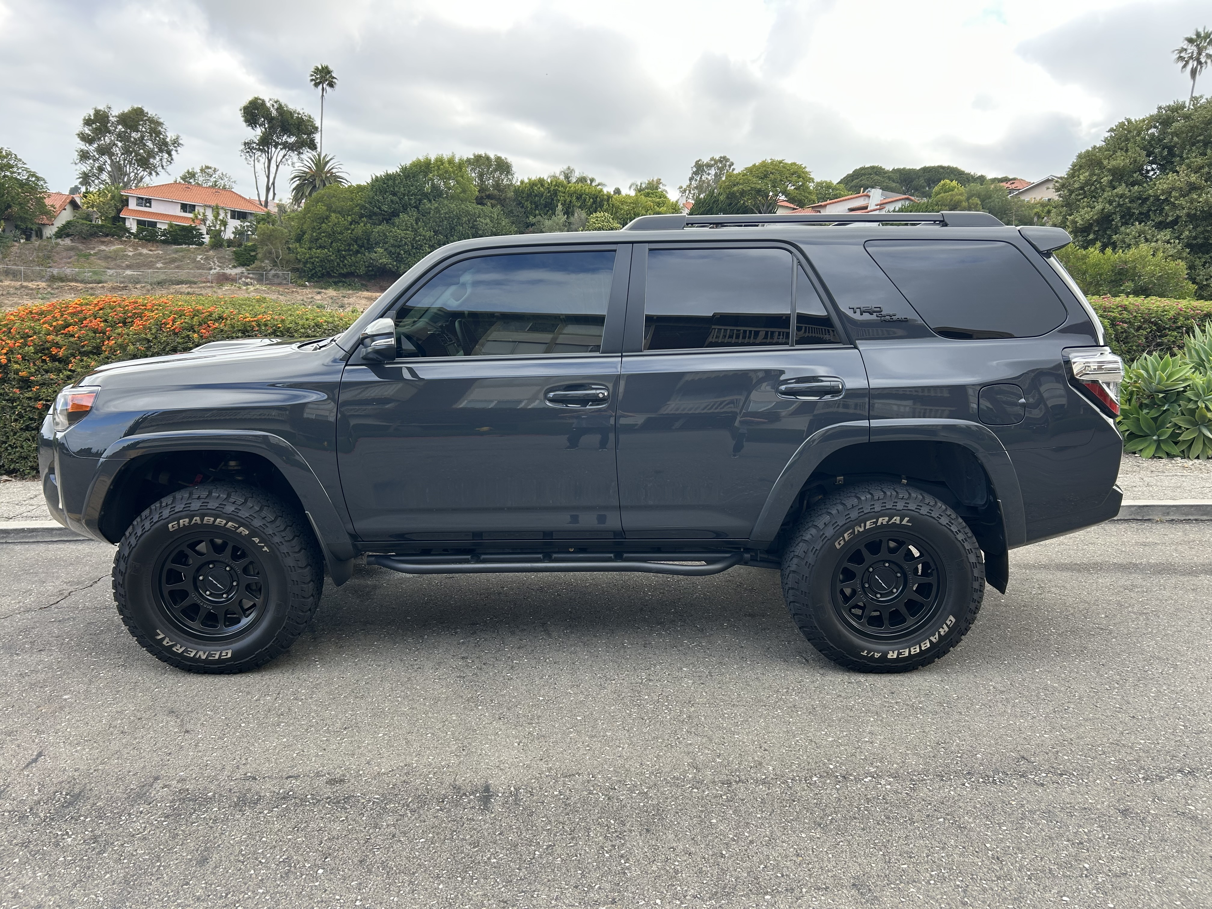 Used 2024 Toyota 4Runner TRD Off-Road Premium w/ Off Road Premium Plus Package AWD/4WD image 1