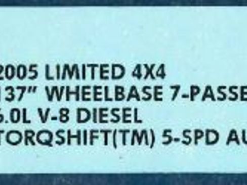 Used 2005 Ford Excursion Limited image 2