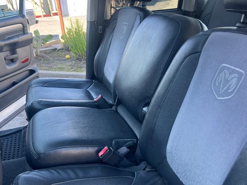 Used 2005 Dodge Ram 1500 Truck SLT image 6