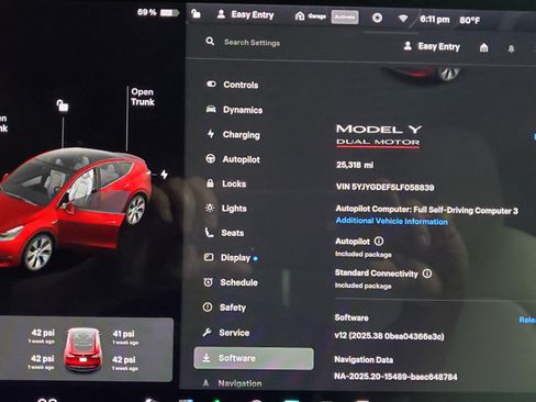 Used 2020 Tesla Model Y Performance image 21