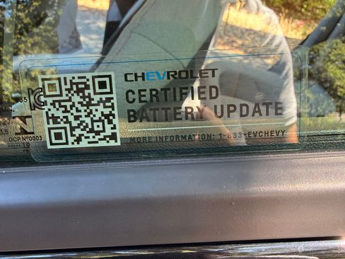 Used 2019 Chevrolet Bolt LT FWD image 15