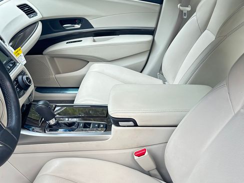 Used 2017 Acura RLX Technology Pkg Sedan 4D image 6
