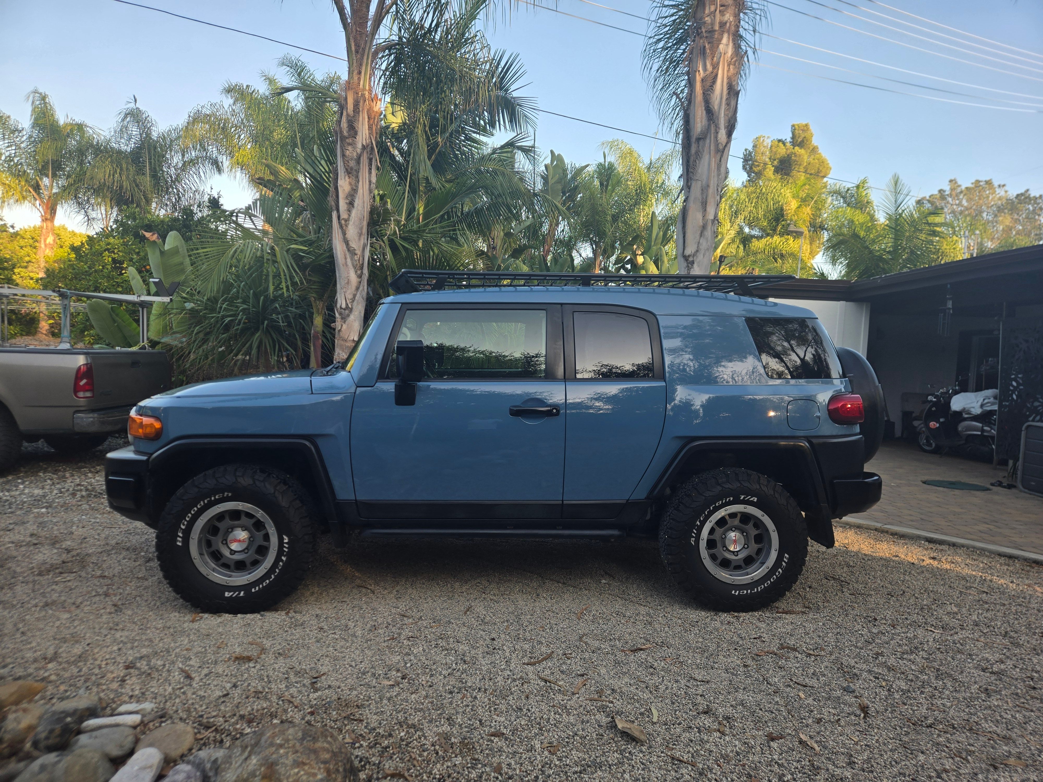 Used 2014 Toyota FJ Cruiser 4WD w/ Trail Teams Ultimate Edition image 6