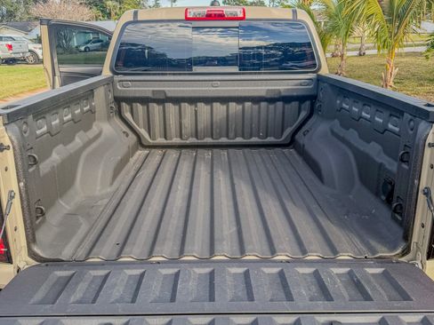 Used 2024 GMC Canyon Elevation w/ Elevation Premium Package image 14