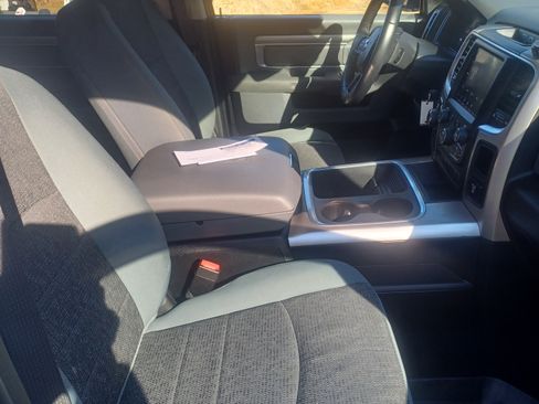 Used 2019 RAM 1500 Big Horn image 12