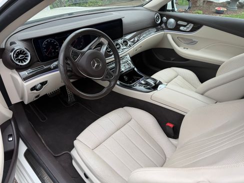 Used 2018 Mercedes-Benz E 400 Cabriolet image 4