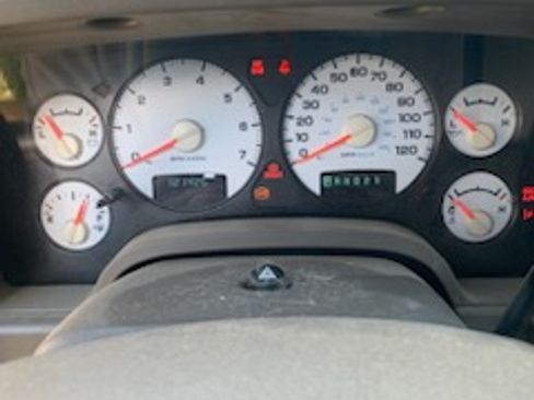 Used 2005 Dodge Ram 2500 Truck SLT image 14