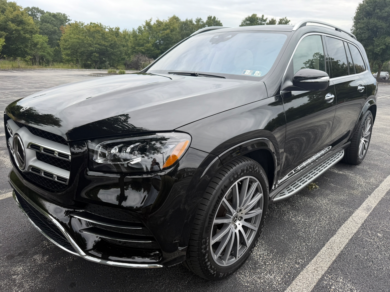 Used 2023 Mercedes-Benz GLS 450 4MATIC image 2