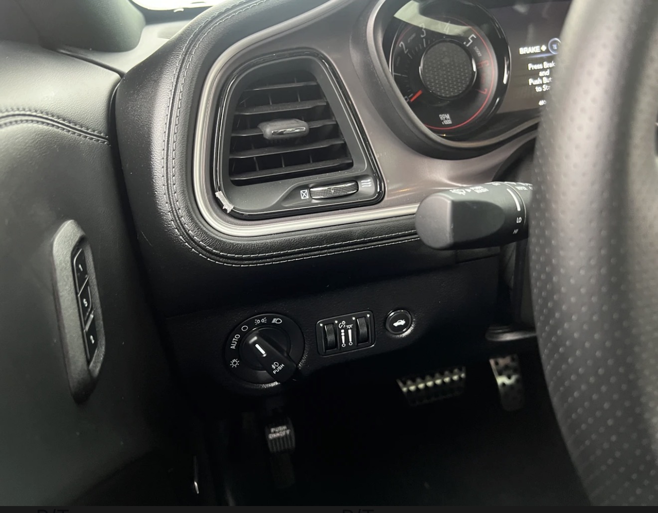 Used 2022 Dodge Challenger R/T w/ Plus Package RWD image 27