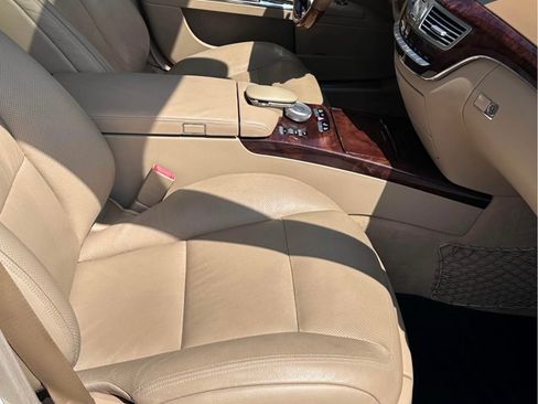 Used 2010 Mercedes-Benz S 550 image 25