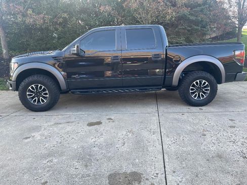 Used 2013 Ford F150 Raptor w/ Luxury Equipment Group image 4