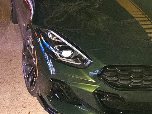 Used 2025 BMW Z4 M40i w/ Edition RWD image 2