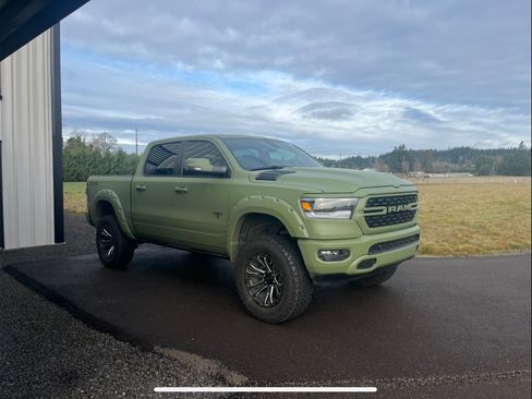 Used 2023 RAM 1500 Big Horn image 1