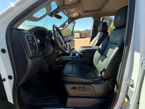 Used 2020 Chevrolet Silverado 3500 LTZ w/ LTZ Plus Package image 10