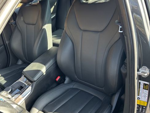 Used 2019 BMW 330i xDrive Sedan w/ Premium Package image 20