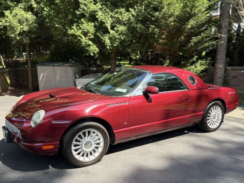 Used 2004 Ford Thunderbird RWD image 1