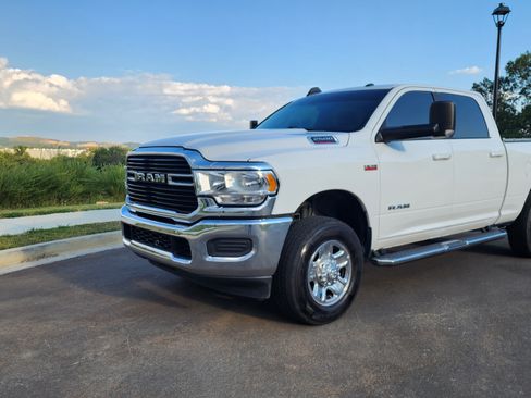 Used 2021 RAM 2500 Big Horn image 4