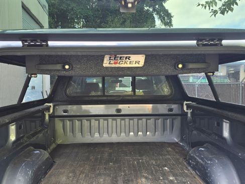 Used 2015 Chevrolet Silverado 2500 LT w/ LT Convenience Package image 9