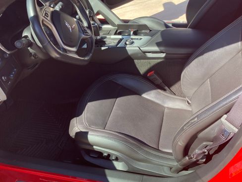 Used 2016 Chevrolet Corvette Z06 w/ 2LZ Preferred Equipment Group image 15