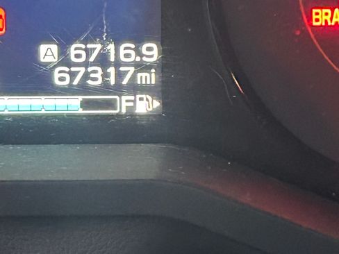 Used 2018 Subaru Crosstrek 2.0i Premium w/ Eyesight System AWD/4WD image 14