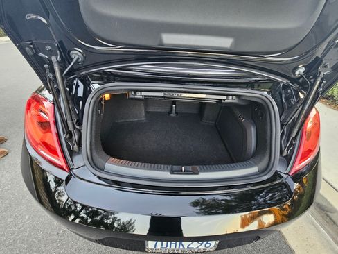 Used 2013 Volkswagen Beetle 2.5 image 12