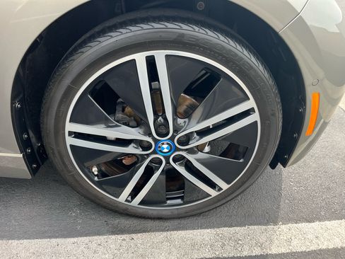 Used 2016 BMW i3 w/ Range Extender image 18