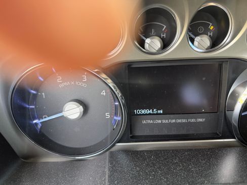 Used 2015 Ford F350 King Ranch w/ King Ranch w/Chrome Package image 6