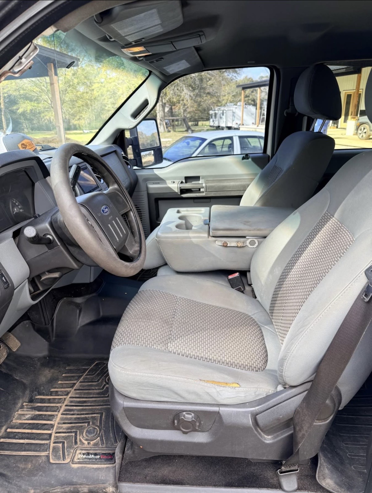 Used 2011 Ford F250 XLT AWD/4WD image 6