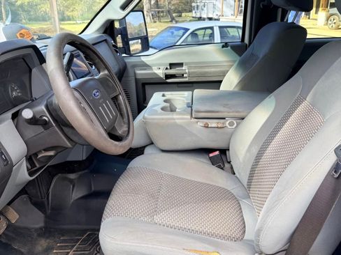 Used 2011 Ford F250 XLT AWD/4WD image 6