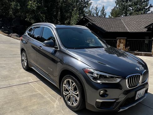Used 2016 BMW X1 xDrive28i AWD/4WD image 5
