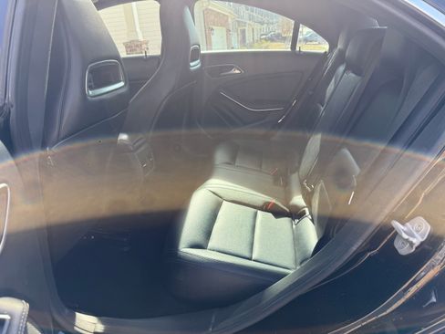Used 2014 Mercedes-Benz CLA 250 CLA 250 Coupe 4D image 5