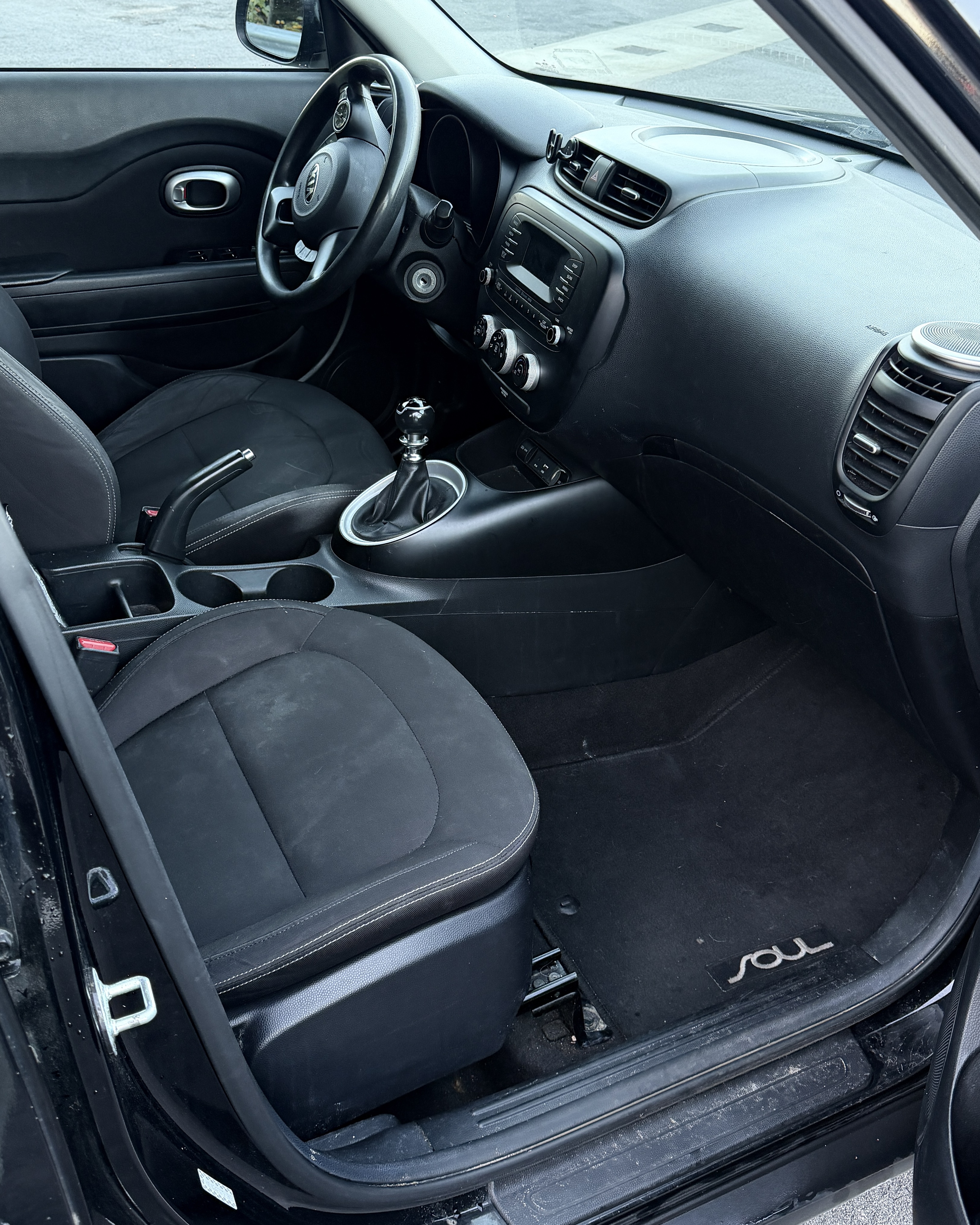 Used 2016 Kia Soul FWD image 9