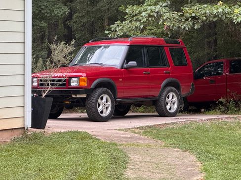 Used 1999 Land Rover Discovery Series II AWD/4WD image 1