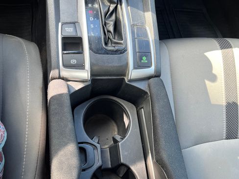 Used 2020 Honda Civic LX image 25